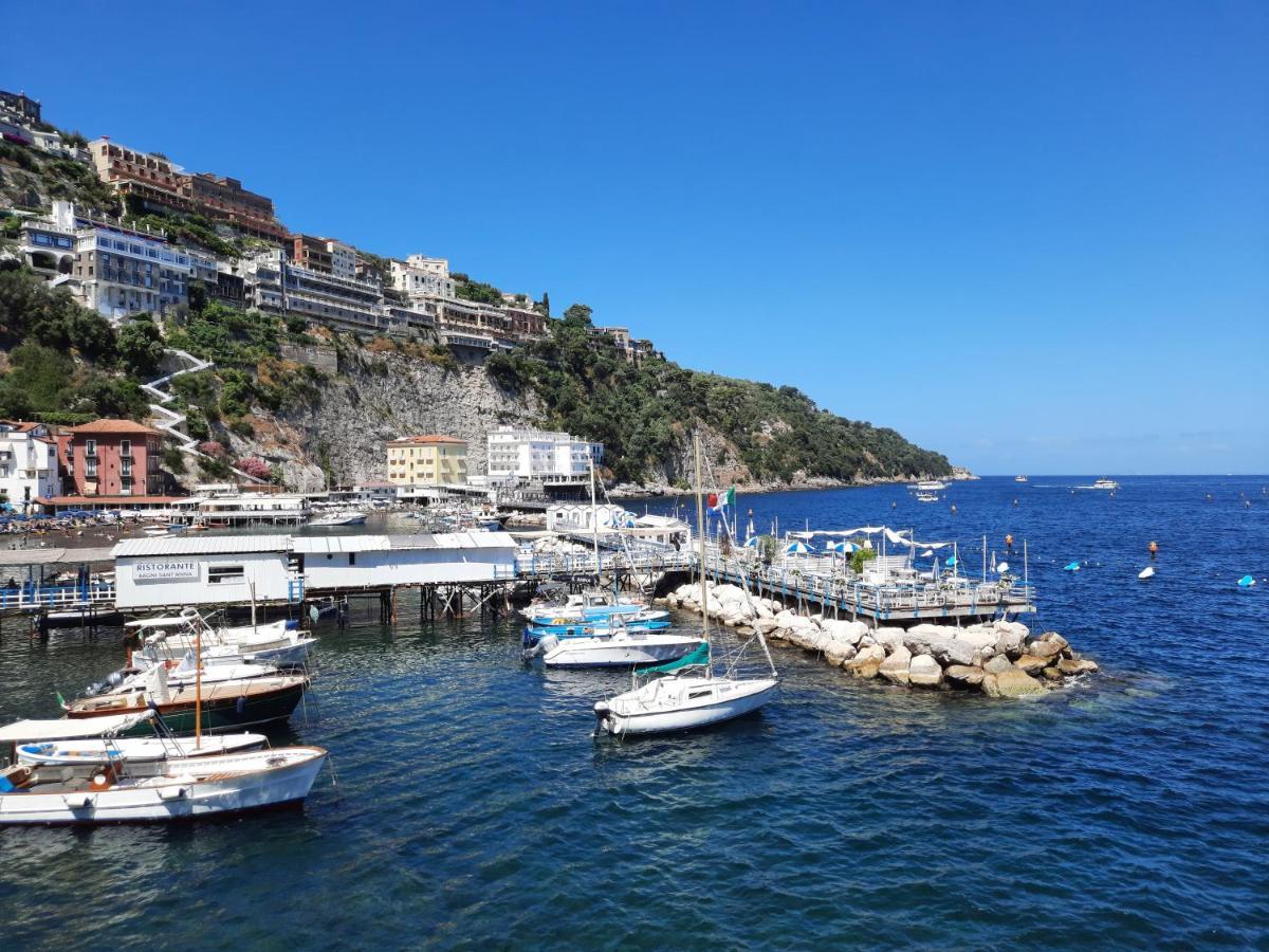 Marina Grande Inn Sorrento Exterior foto